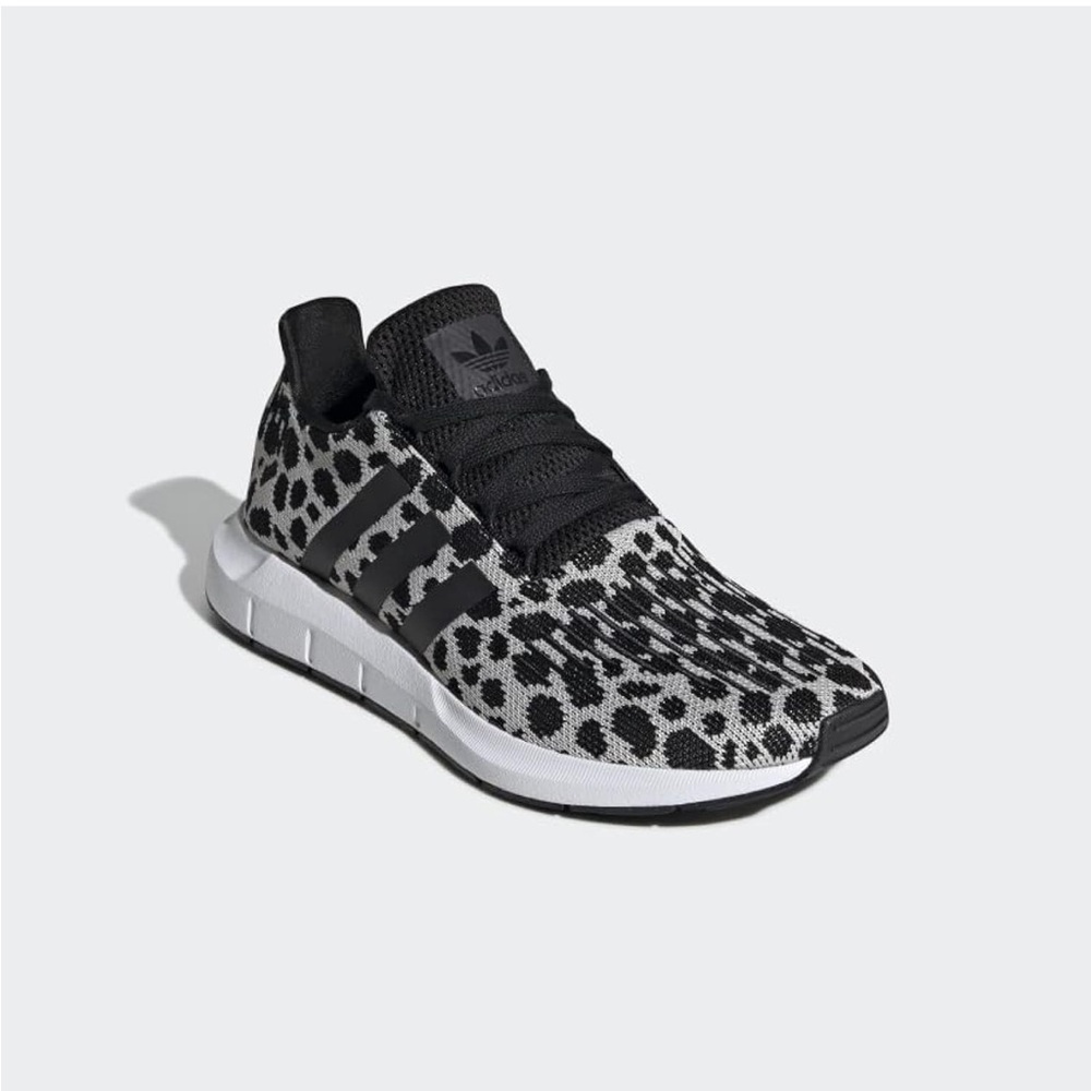 Adidas Originals Women's Swift Run Shoes sz 9